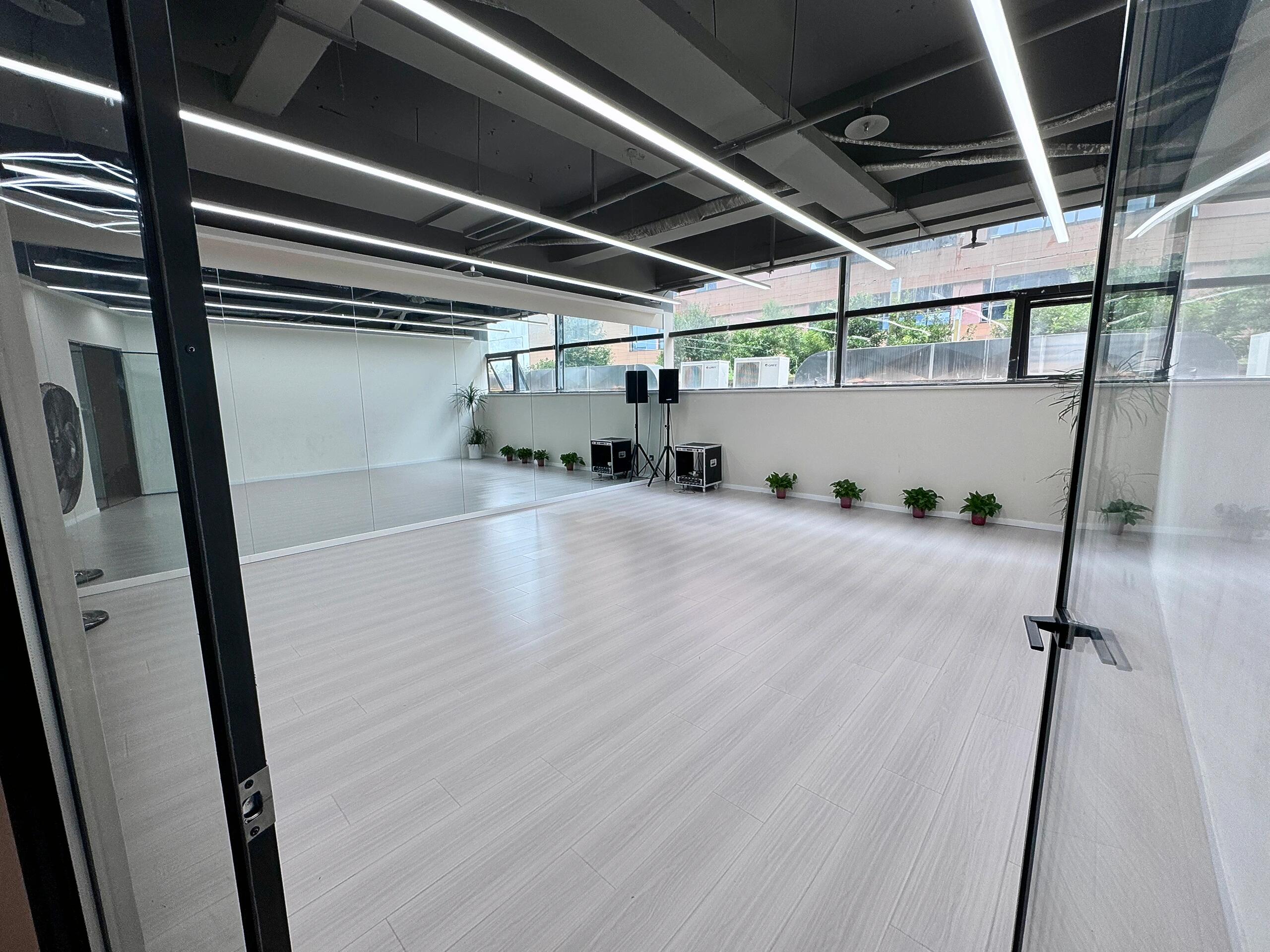 mmexport1743400806922